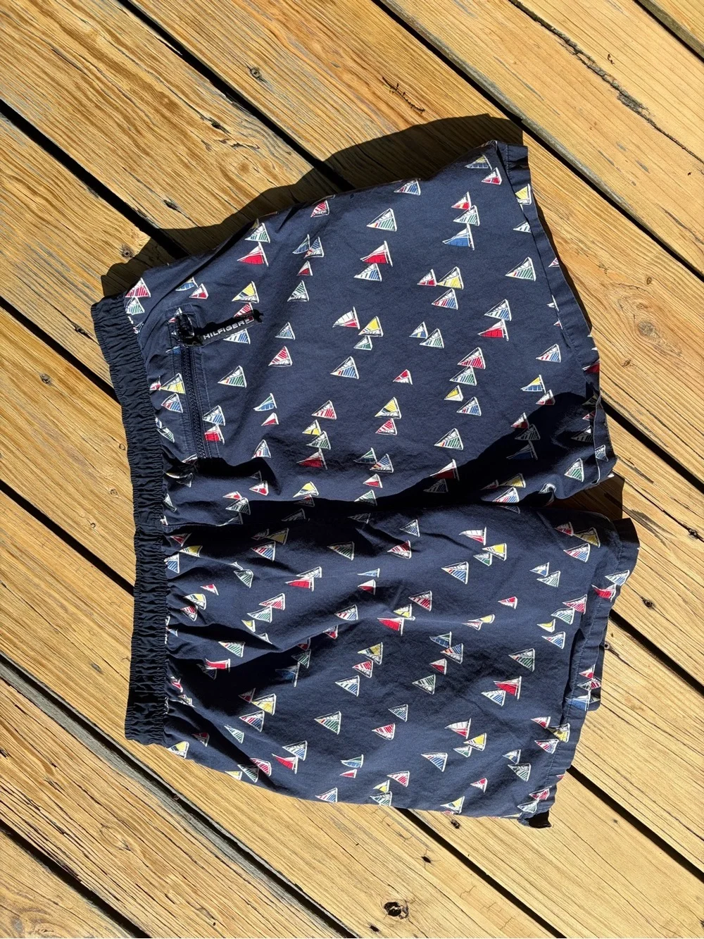 TOMMY TRUNKS Navy Swim Trunks with Multicolor Sail Pattern VINTAGE XL